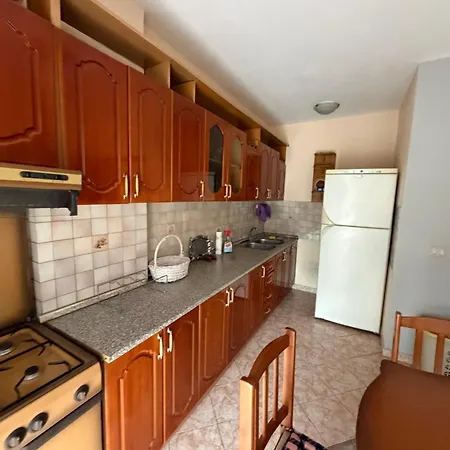 Arkels Apartment