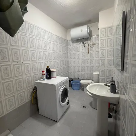 Arkels Apartment *